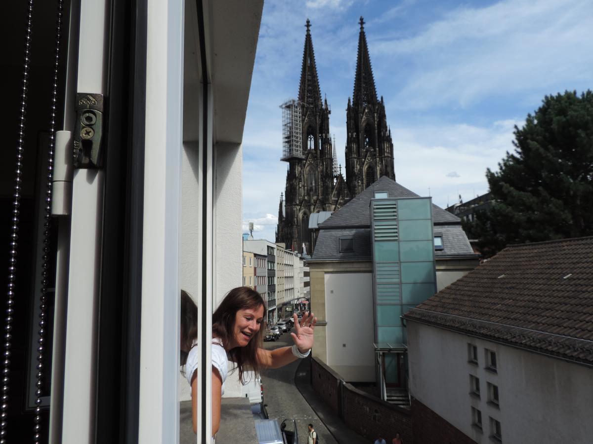 Hotel Sandmanns Am Dom Cologne Exterior photo